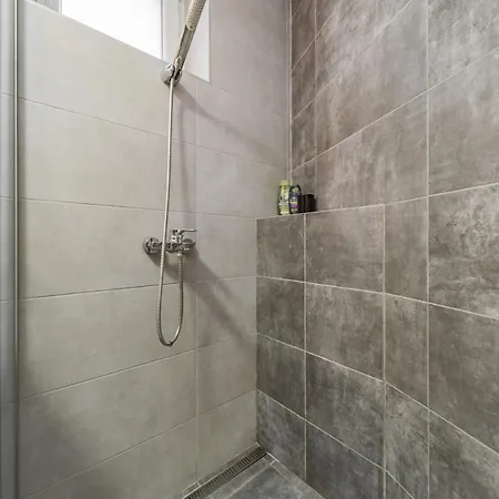 Charming One Bedroom In The Heart Of * Belgrade