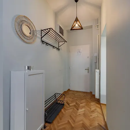 Charming One Bedroom In The Heart Of Lejlighed